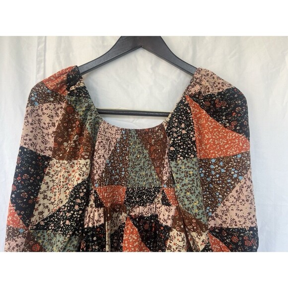 SO Babydoll Top Women’s Size Small Patchwork Floral Hippie Boho Cottage Flowy - Picture 5 of 6